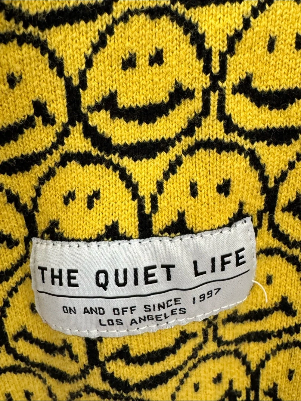 The Quiet Life Smiley Face Knit Sweater Men’s Medium Yellow Black Crewneck